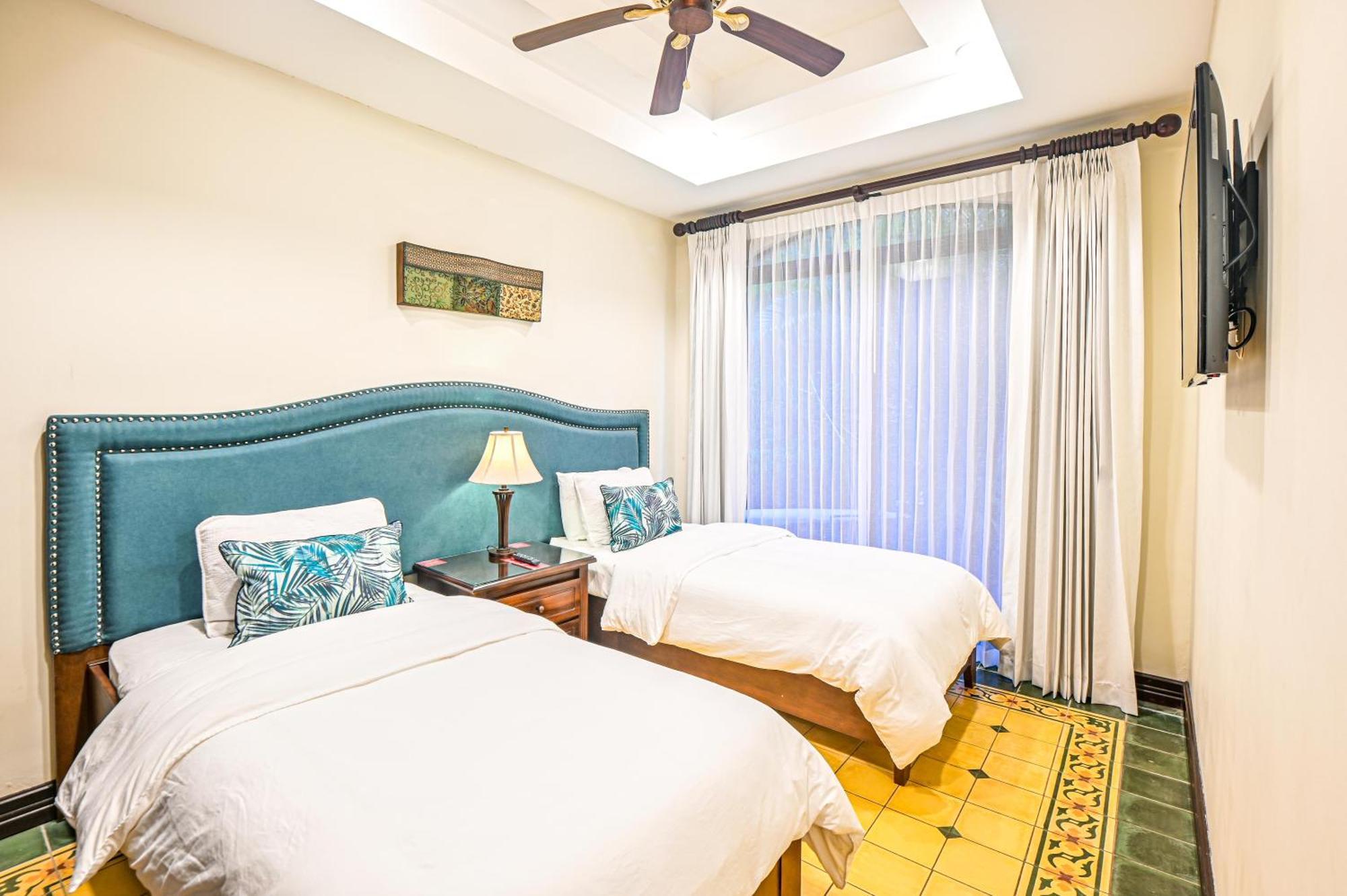 Stay In Cr Los Suenos Condos Jaco Bilik gambar
